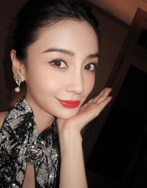 八卦热搜_最近明星热点八卦图片高清,_2020八卦热点