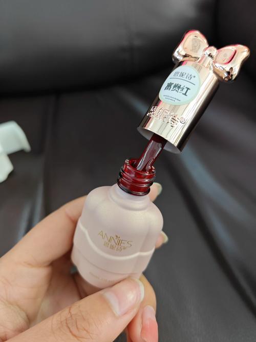 女明星都涂指甲油吗？看2026新规怎么说