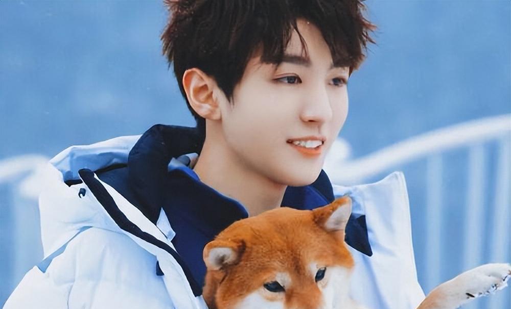 王俊凯感情事件持续发酵，经纪人音频曝光，两人关系疑似不一般