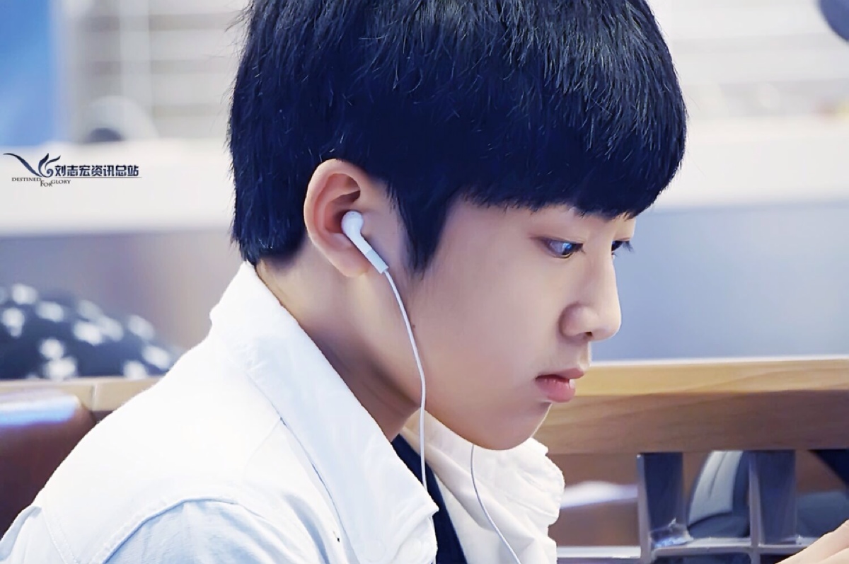 TF家族刘志宏告别娱乐圈，评论区满满都是不舍和祝福，好感动~