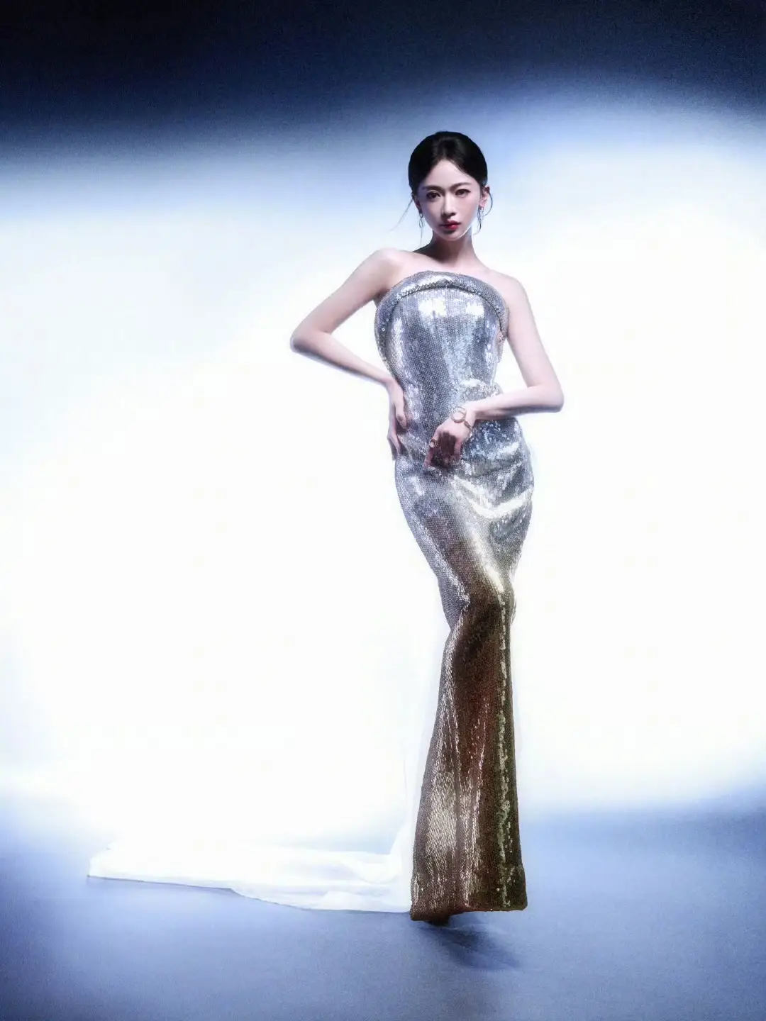 女明星产后恢复_吴谨言产后红毯亮相_吴谨言身材管理秘诀