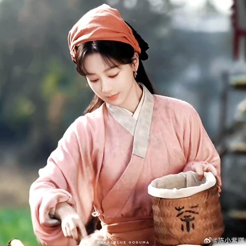 梦见女明星对我微笑，醒来心里暖暖的，原来是在盼更多好剧