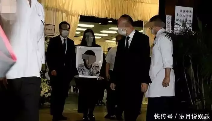 娱乐圈知名小生_黄日华 退出娱乐圈 告别演艺圈