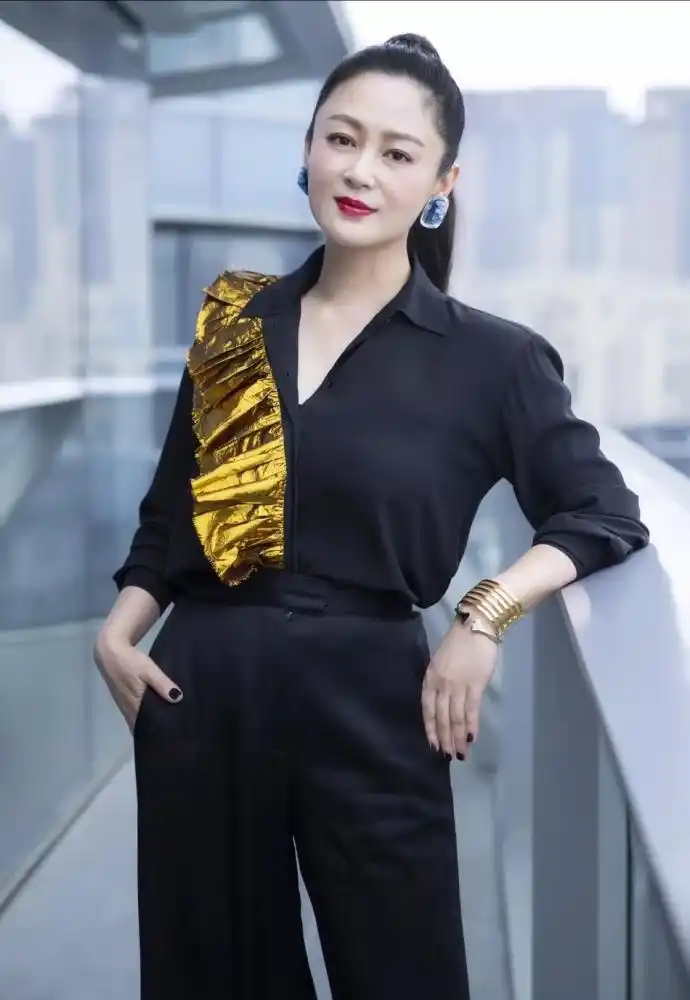 旺夫面相的女明星_娱乐圈天生富贵相女星_朱珠陈红袁咏仪郭晶晶景甜