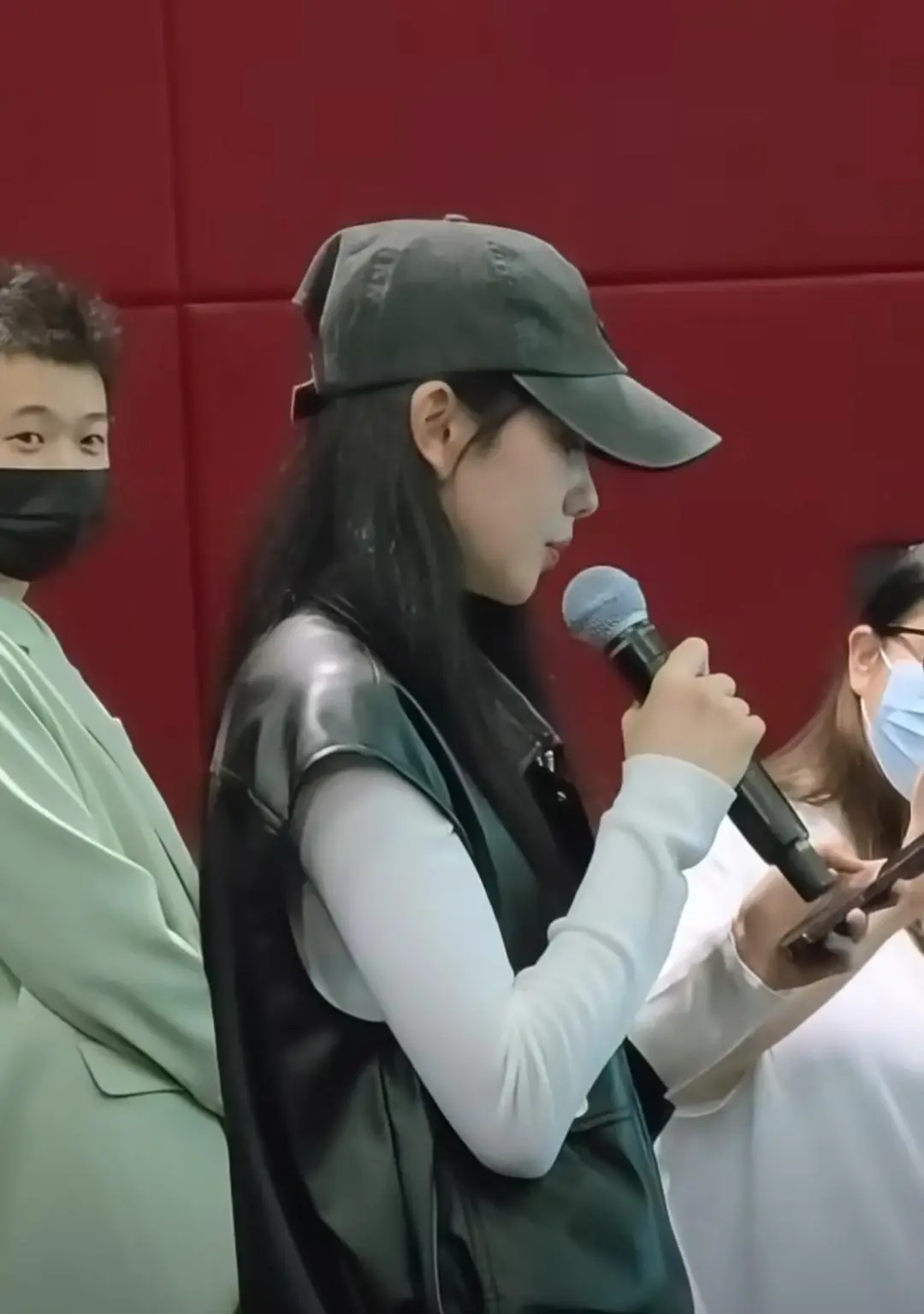 流量至上对演员的影响_当今的娱乐圈现象_娱乐圈流量明星文化素养低